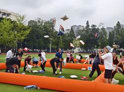 2dd7db97516f323148b51be03decb727